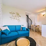 Elegante Maison Amienoise - Proche Gare, Home-cinema, 3 Doubles, 1 Familiale Avec Jacuzzi Privatif - La Maison Des Petits Sablon 3*