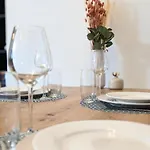 Elegante Maison Amienoise - Proche Gare, Home-cinema, 3 Doubles, 1 Familiale Avec Jacuzzi Privatif - La Maison Des Petits Sablon Amiens