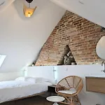 Elegante Maison Amienoise - Proche Gare, Home-cinema, 3 Doubles, 1 Familiale Avec Jacuzzi Privatif - La Maison Des Petits Sablon