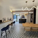 Elegante Maison Amienoise - Proche Gare, Home-cinema, 3 Doubles, 1 Familiale Avec Jacuzzi Privatif - La Maison Des Petits Sablon