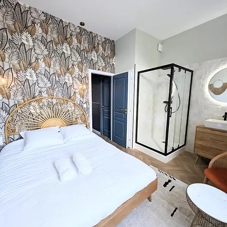 Elegante Maison Amienoise - Proche Gare, Home-cinema, 3 Doubles, 1 Familiale Avec Jacuzzi Privatif - La Maison Des Petits Sablon Amiens
