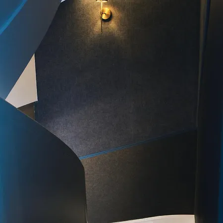 Elegante Maison Amienoise - Proche Gare, Home-cinema, 3 Doubles, 1 Familiale Avec Jacuzzi Privatif - La Maison Des Petits Sablon Amiens